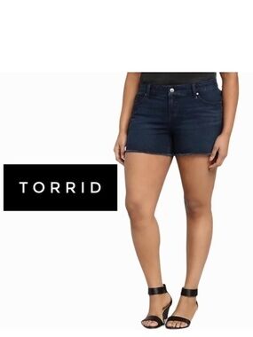 Torrid skinny short cut off shorts dark wash sz 12